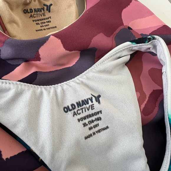 3 Girls Old Navy powersoft Sports Bra Youth XL 14 / 16 Not Padded Lined Metallic - Picture 4 of 9